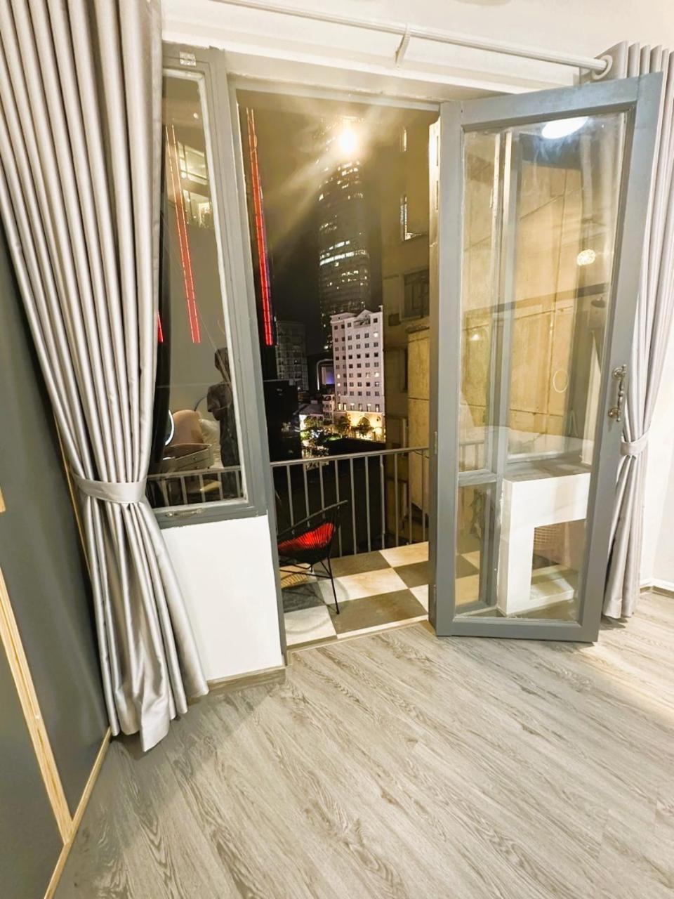 6Even Hotel - Have A Staycation In The Cafe Apartments Building Ho Chi Minh City Exterior photo
