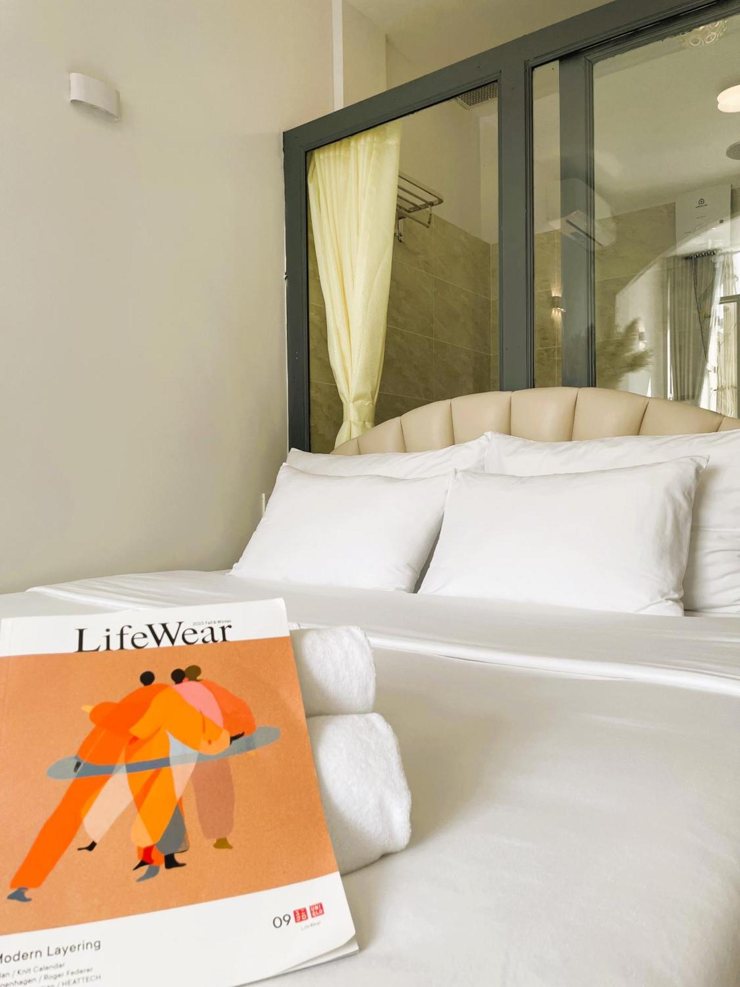 6Even Hotel - Have A Staycation In The Cafe Apartments Building Ho Chi Minh City Exterior photo